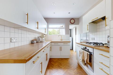 10 Hillingdon Road, Gravesend, DA11 7LG