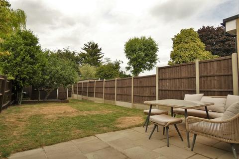 10 Hillingdon Road, Gravesend, DA11 7LG