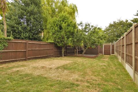 10 Hillingdon Road, Gravesend, DA11 7LG