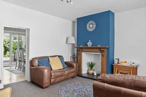 2, Wharf Cottage Redditch Road, Hopwood, Birmingham, B48 7TR