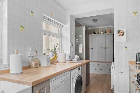 2, Wharf Cottage Redditch Road, Hopwood, Birmingham, B48 7TR