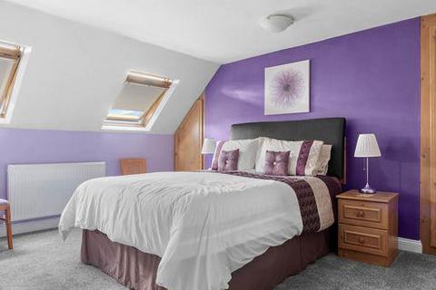 2, Wharf Cottage Redditch Road, Hopwood, Birmingham, B48 7TR