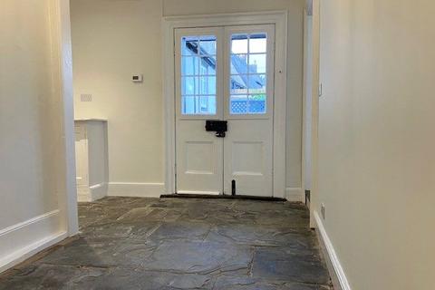 2 bedroom semi-detached house to rent, Grafton Regis, Towcester