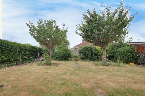 71 Shirley Drive, Worthing, BN14 9BB