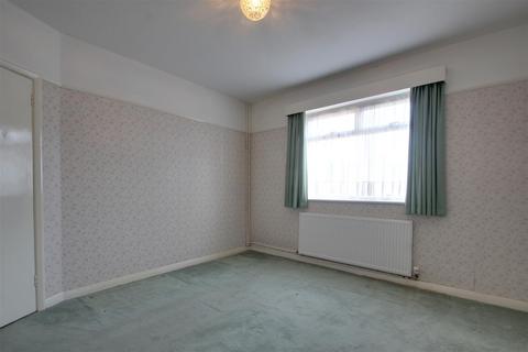 71 Shirley Drive, Worthing, BN14 9BB
