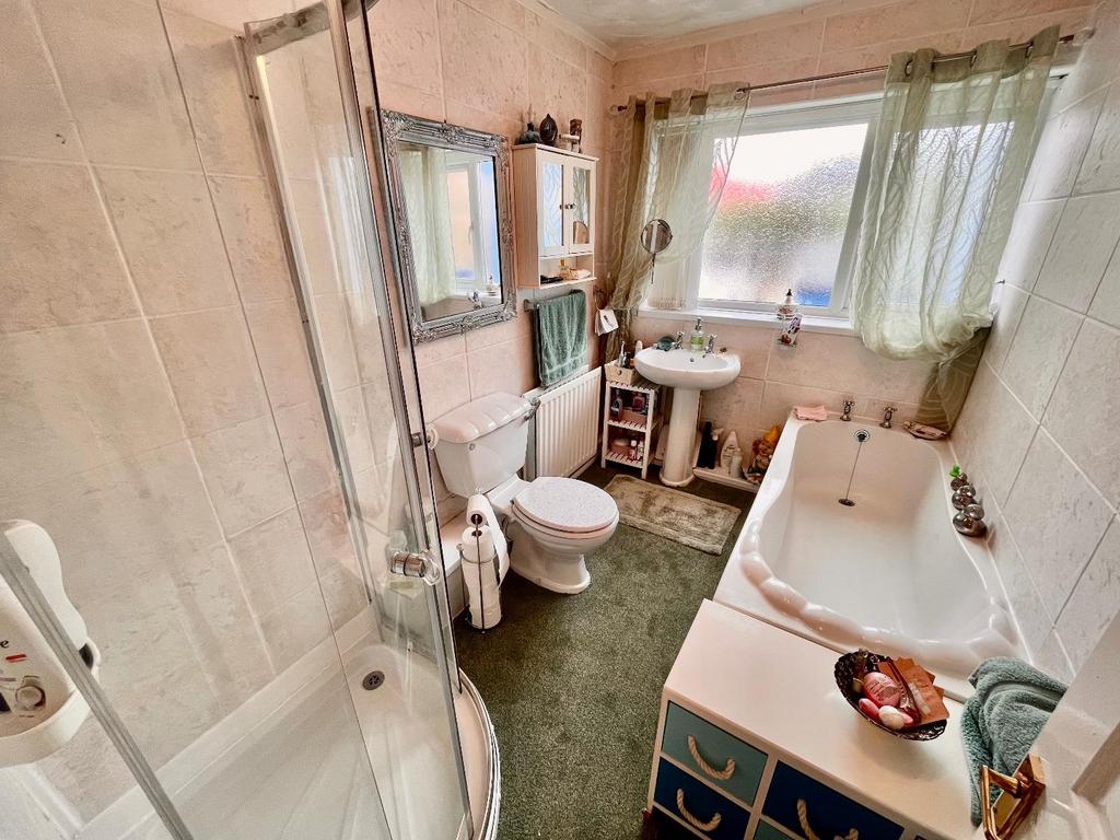 Bathroom/w.c.