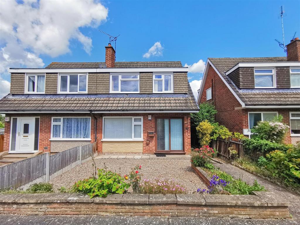 Kingsmuir Road, Mickleover, Derby 3 bed semidetached house for sale