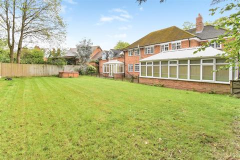 6 bedroom detached house for sale - Whitefields Road, Solihull