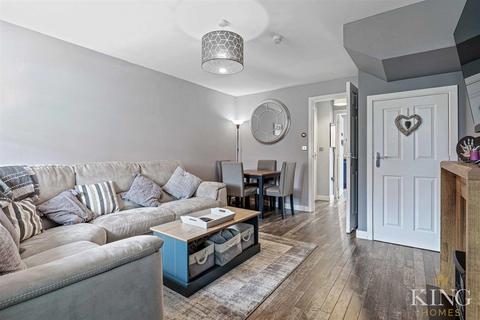 90 Bailey Avenue, Meon Vale, Stratford-upon-avon, CV37 8QW