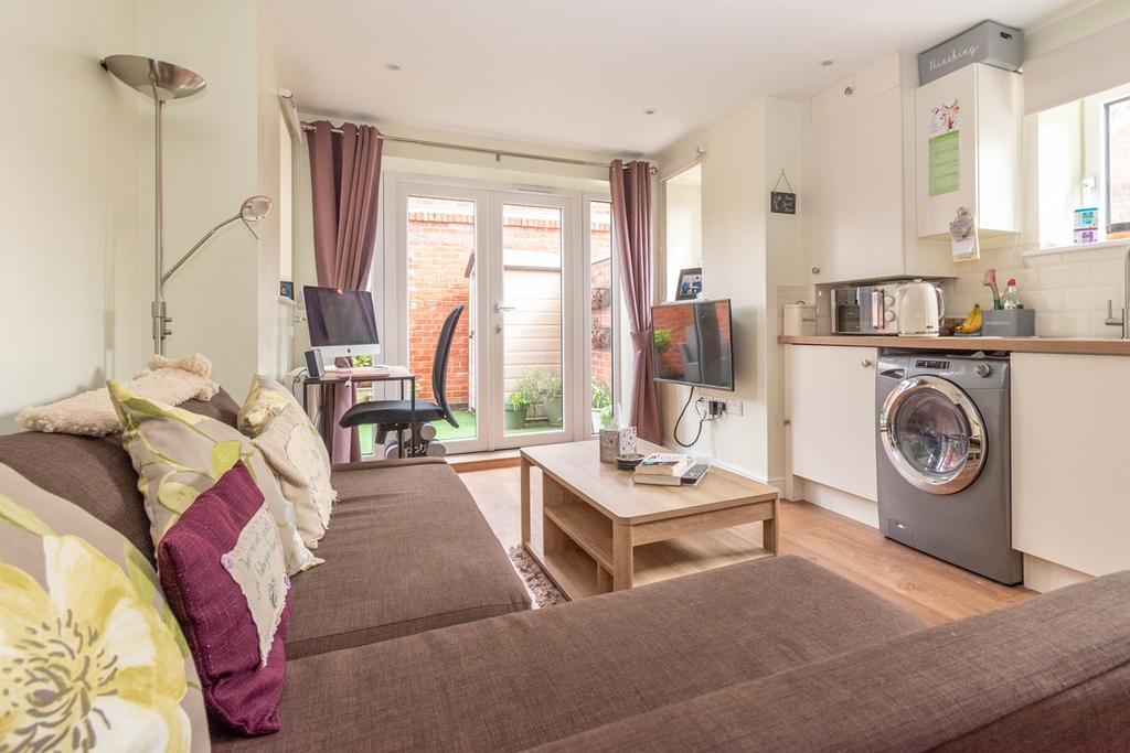 Norwich Street, Fakenham, NR21 1 bed apartment for sale £140,000