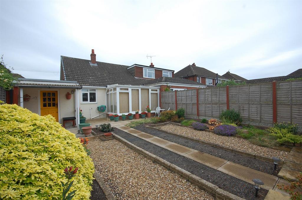 44montaguecrescent GARDENVIEW2.JPG