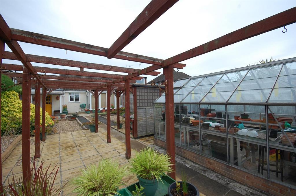44montaguecrescent GARDENVIEW3.JPG