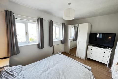 47 Angus Crescent, North Shields, NE29 6UF