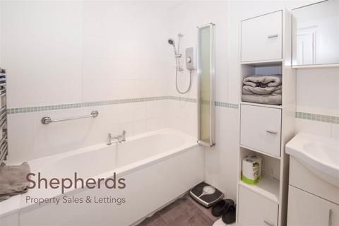25 Ashdown Crescent, Cheshunt, Waltham Cross, EN8 0RS