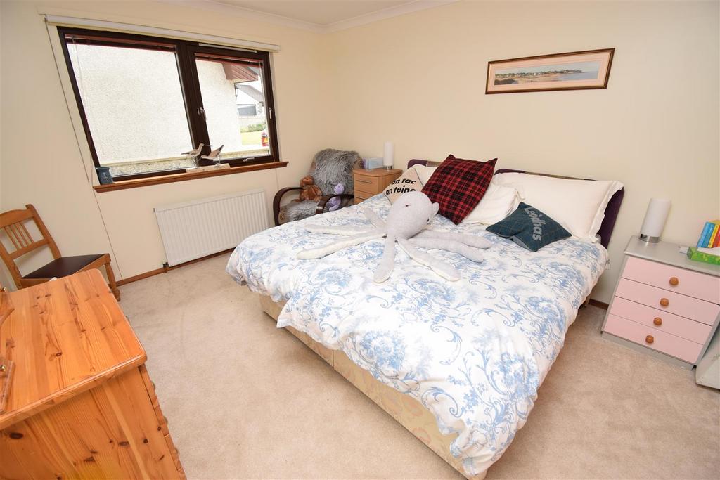Bedroom two.jpg