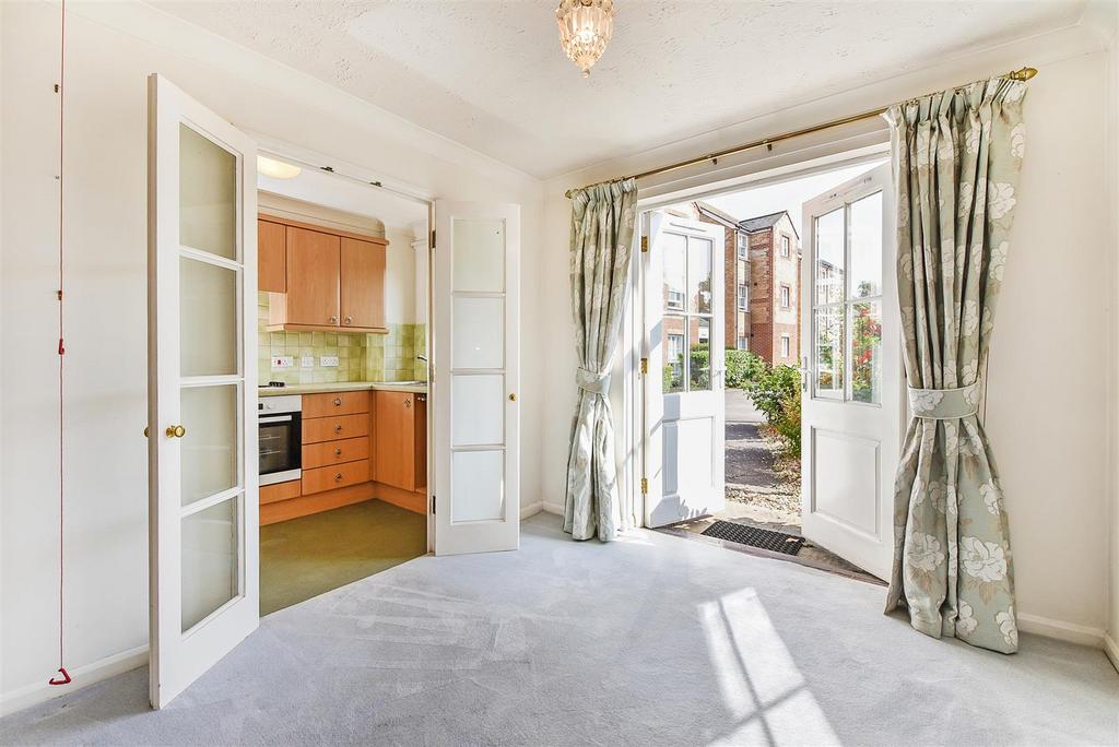 Stockbridge Road, Chichester 1 bed retirement property for sale £125,000