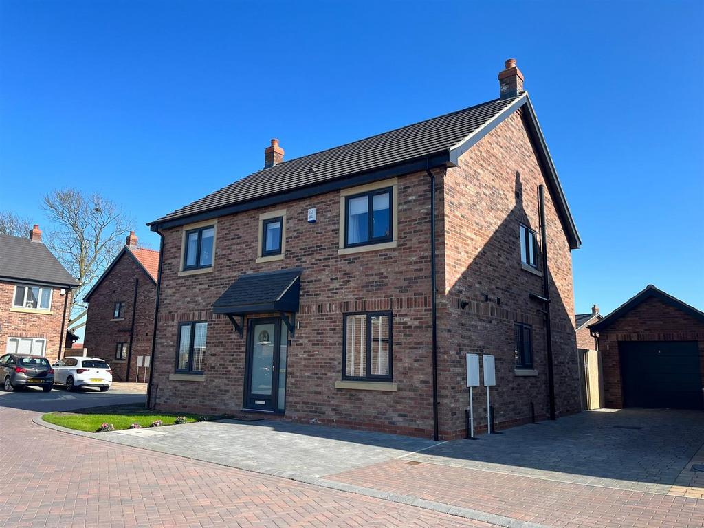 Romney Drive, Beverley 4 bed detached house for sale £450,000