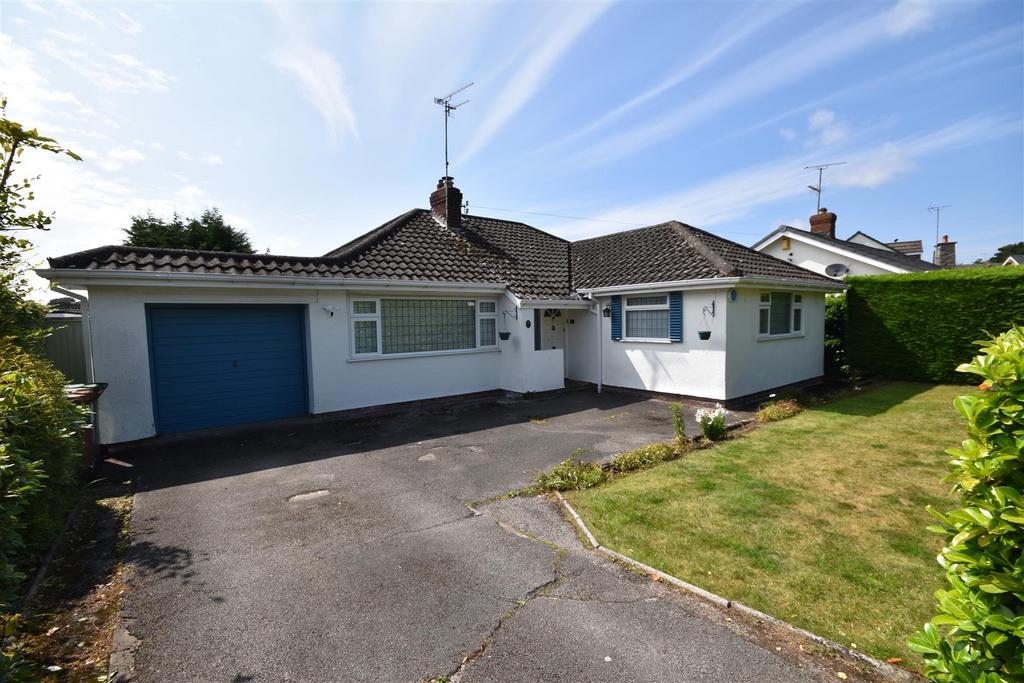 Latchford Road, Gayton 3 bed detached bungalow £1,600 pcm (£369 pw)