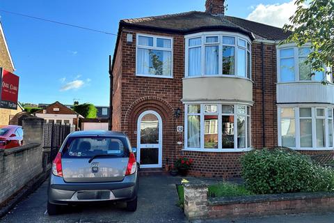3 bedroom semi-detached house for sale, Derrymore Road, Willerby, Hull