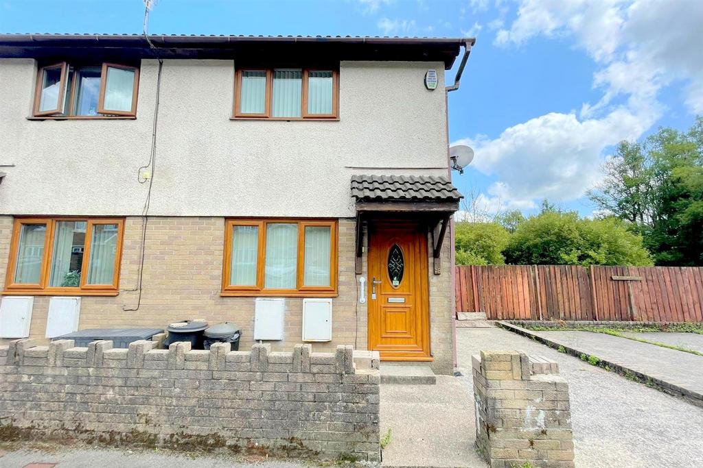 Glanafon Terrace, Caerau, Maesteg 2 bed end of terrace house for sale