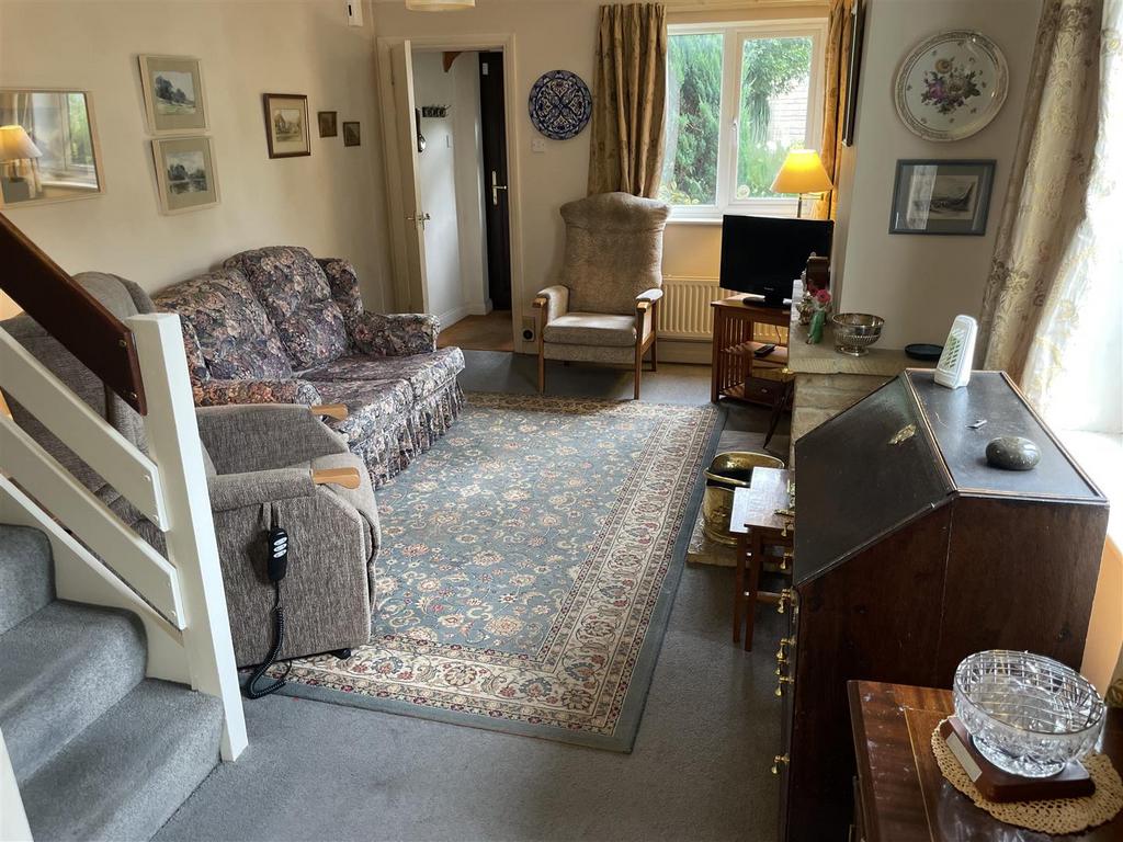 Sitting Room.JPG