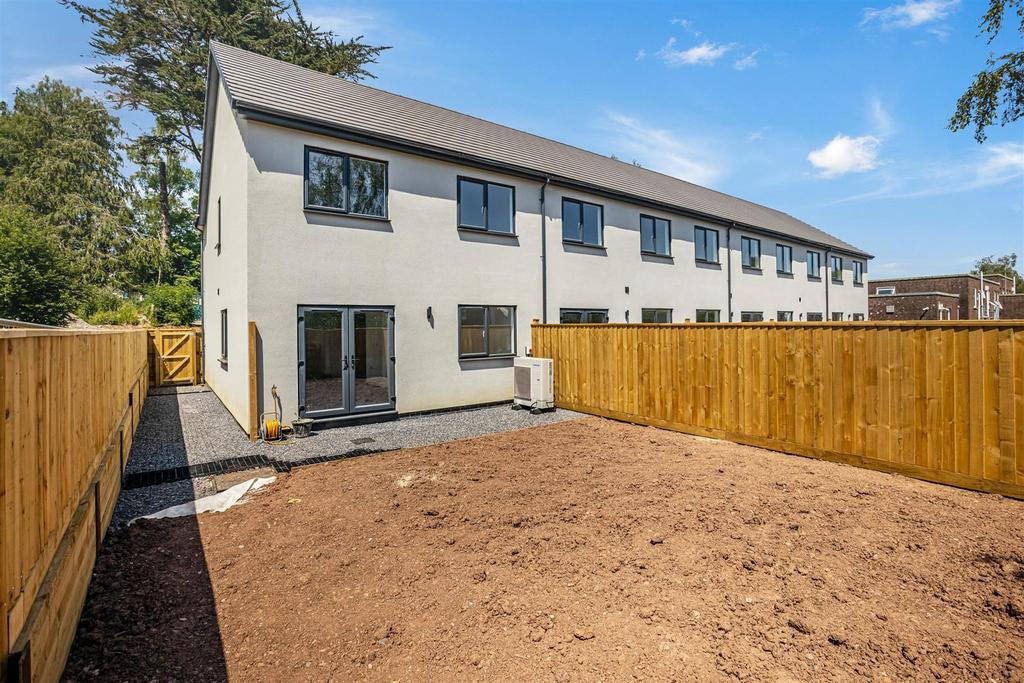 A03 - Kennicott Place, Totnes - 230614.jpg