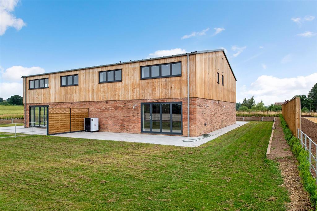 Old Hall Farm Barns, Tenbury Road, Clows Top, Kidderminster 4 bed barn