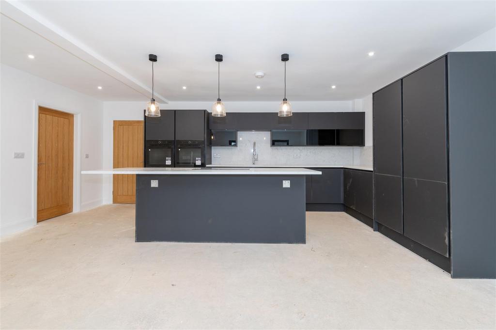 Treetops - internal-19.JPG
