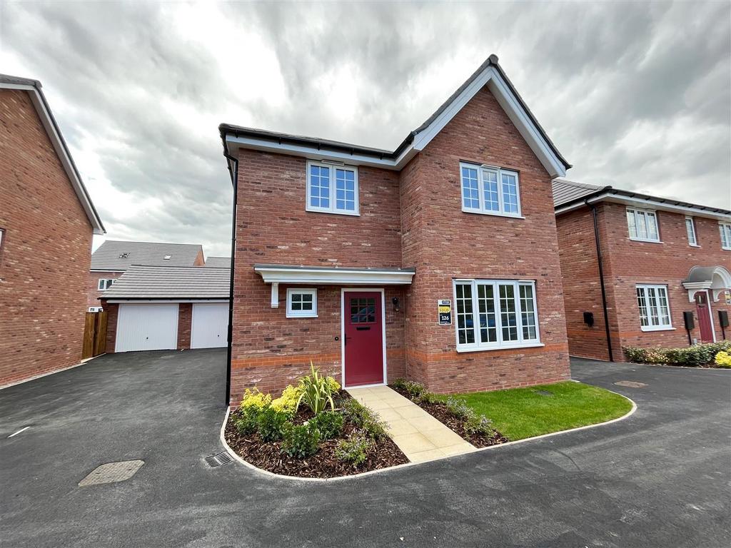 Ambrose Road, Heald Green, Cheadle 4 bed house £2,250 pcm (£519 pw)