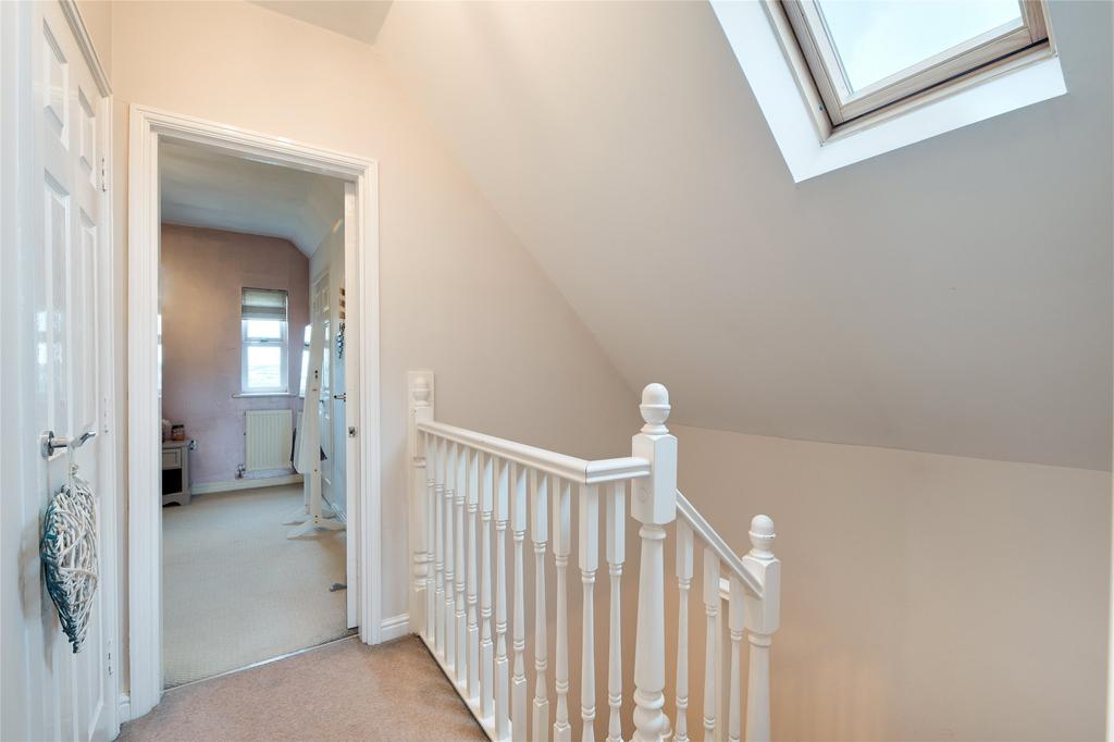 2nd Floor Landing