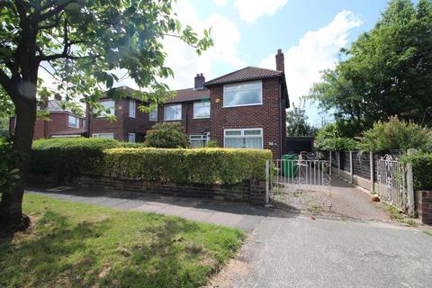 3 bedroom semi-detached house for sale - Roundwood Road , Manchester , M22 4BE