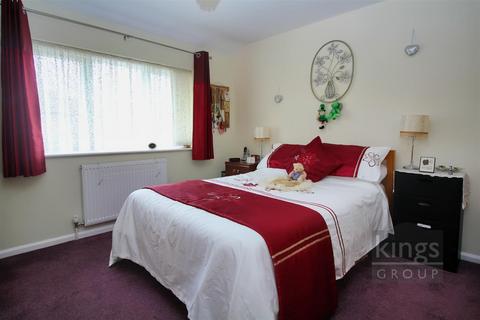 54 Perry Spring, Harlow, CM17 9DQ