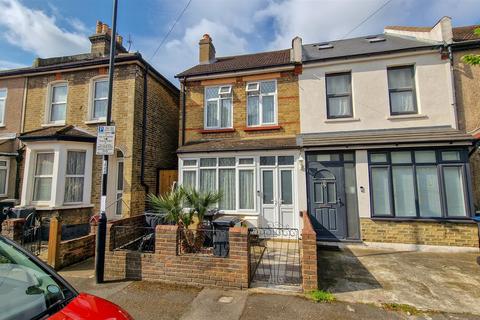 14 Ainsworth Road, Croydon, CR0 3SH