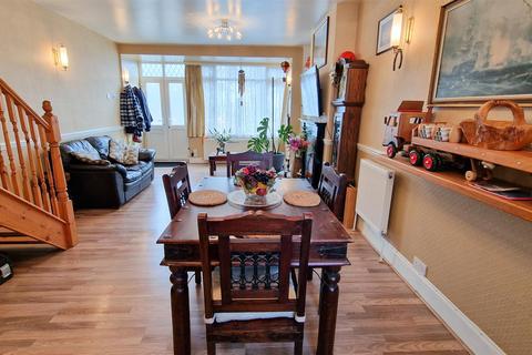 14 Ainsworth Road, Croydon, CR0 3SH