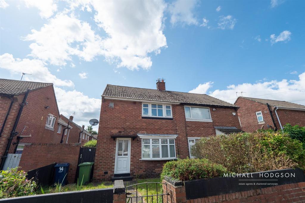 Aldershot Road, Farringdon, Sunderland 3 bed semidetached house for