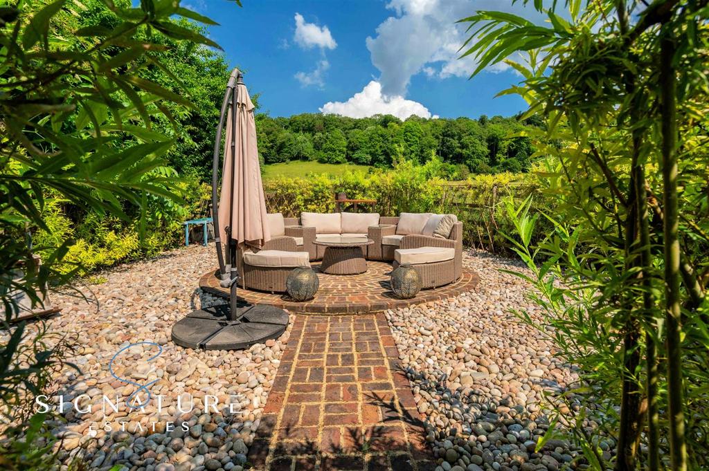 Rear Patio Area