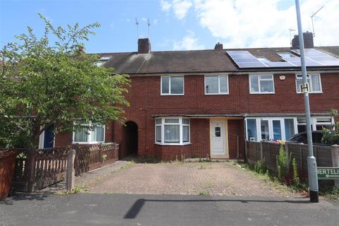 3 bedroom semi-detached house to rent, Bertelin Road, Stafford