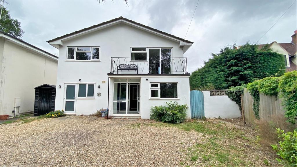 Ashford Road, Weavering, Maidstone 4 bed detached house for sale £475,000
