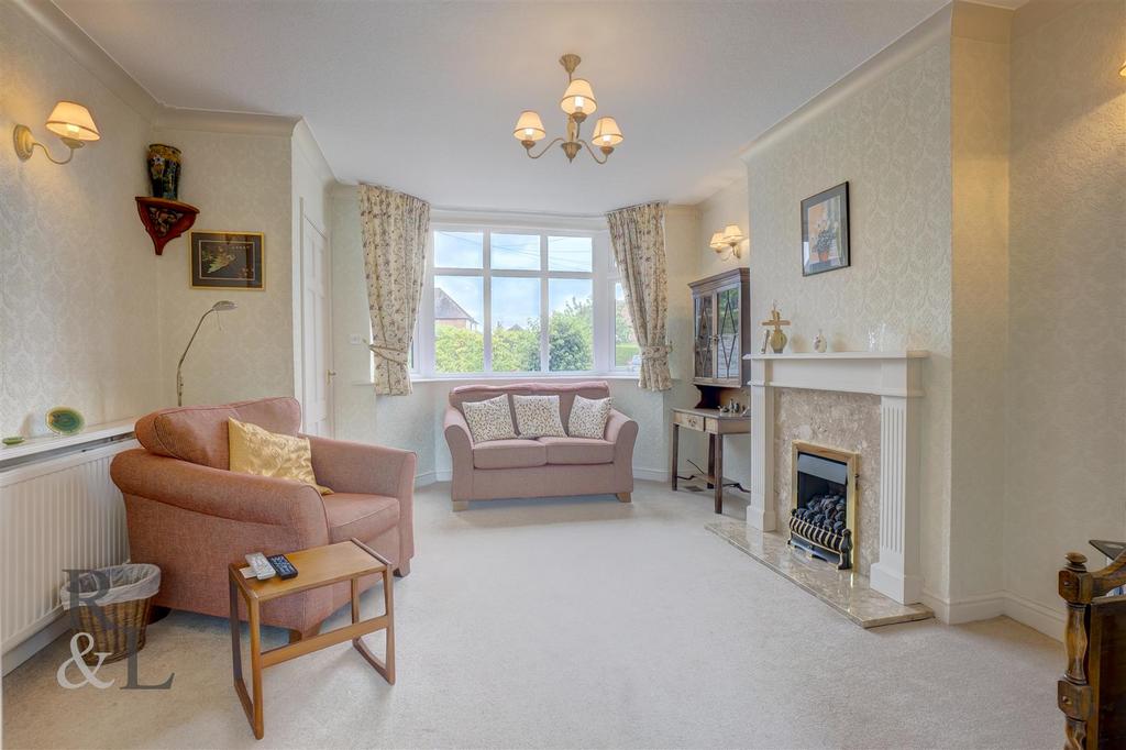 Ashley Crescent (12).jpg