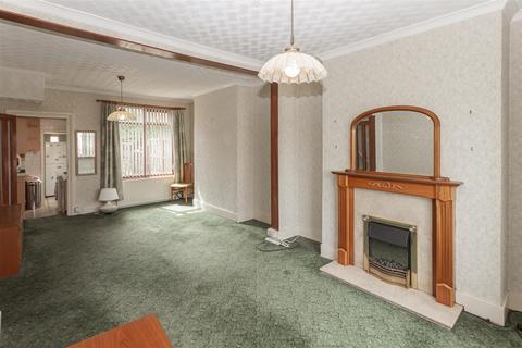 2 Oak Road, Erith, DA8 2NL