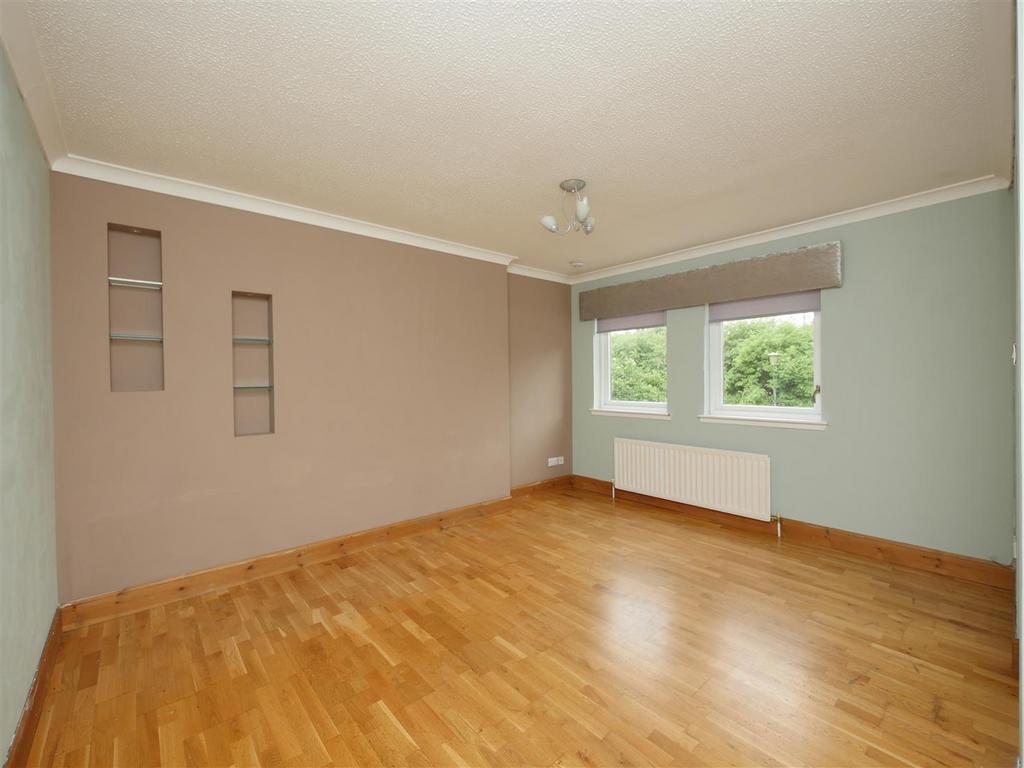 Broomfield Walk, Kirkintilloch, Glasgow 3 bed terraced house £895 pcm