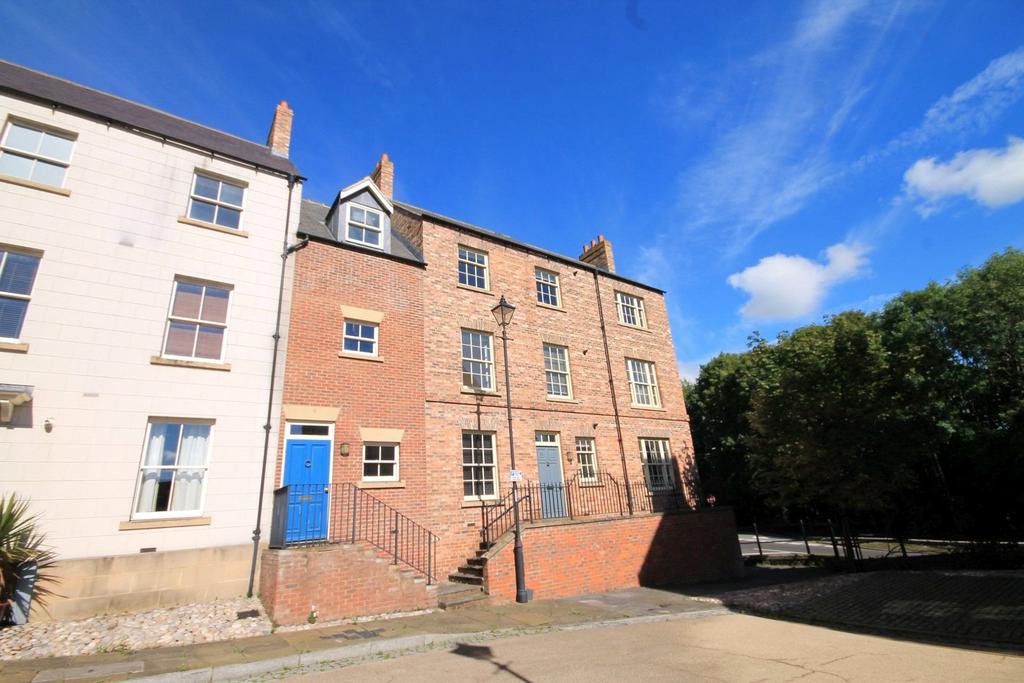Highgate, Durham, County Durham, DH1 2 bed flat £1,200 pcm (£277 pw)