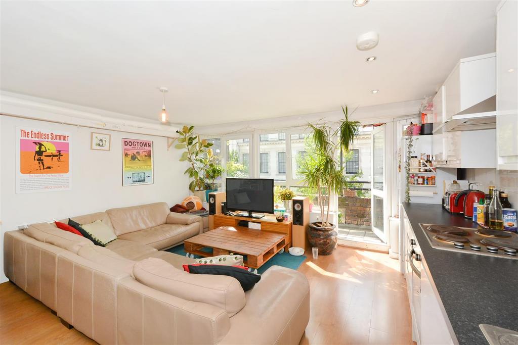 Reception/Kitchen
