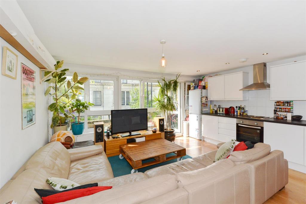 Reception/Kitchen