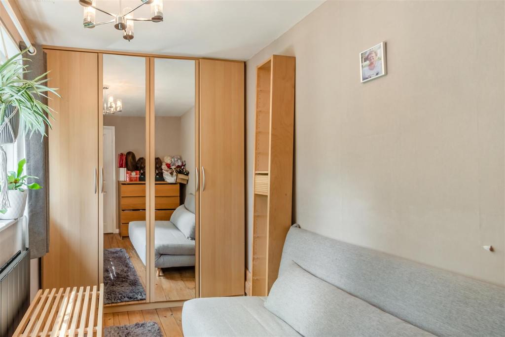 8559101-interior17.jpg