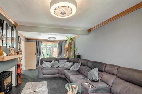 16 Beech Road, East Malling, West Malling, ME19 6DJ