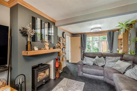 16 Beech Road, East Malling, West Malling, ME19 6DJ