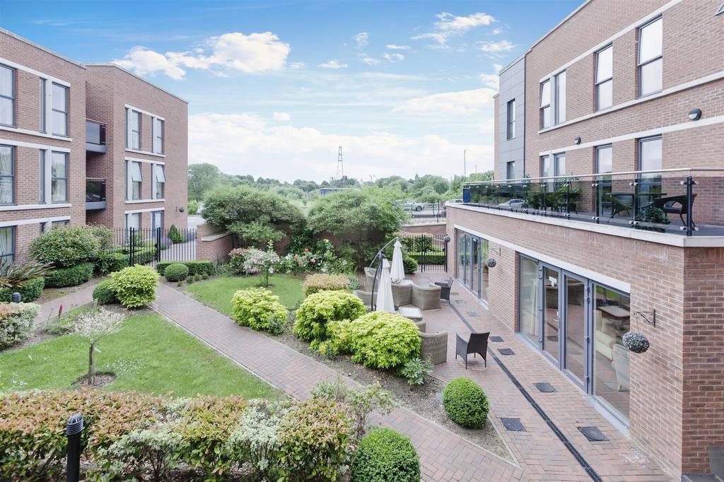 Communal gardens 2.jpg