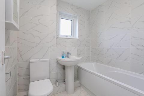 28 Acorn Way, London, SE23 2XU