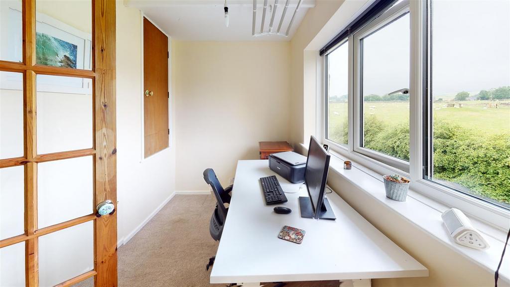 42-Piece-Fields-Office.jpg